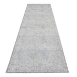 https://www.sarayrugs.com.au/wp-content/uploads/2021/03/Sanford-540-Grey-Runner.jpg