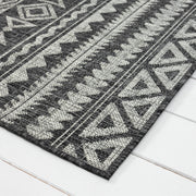 https://www.sarayrugs.com.au/wp-content/uploads/2024/01/Alfresco421Charcoal_Angle.jpg