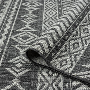 https://www.sarayrugs.com.au/wp-content/uploads/2024/01/Alfresco421Charcoal_Loop.jpg