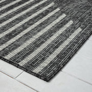 https://www.sarayrugs.com.au/wp-content/uploads/2024/01/Alfresco425Ebony_Angle.jpg