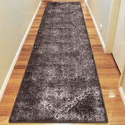 https://www.sarayrugs.com.au/wp-content/uploads/2019/06/Fame-24-Dk-Grey-Runner.jpg