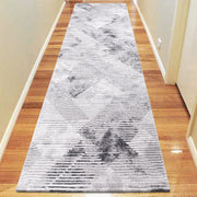 https://www.sarayrugs.com.au/wp-content/uploads/2019/03/Maxim-8599-Grey-Runner.jpg