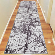 https://www.sarayrugs.com.au/wp-content/uploads/2019/10/Opera-2794-Lt-Grey-Runner.jpg