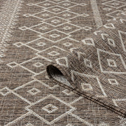 https://www.sarayrugs.com.au/wp-content/uploads/2024/01/Patio451Almond_Loop.jpg