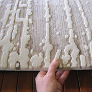 https://www.sarayrugs.com.au/wp-content/uploads/2018/04/Polo-3818-Beige-Thickness.jpg