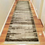 https://www.sarayrugs.com.au/wp-content/uploads/2018/04/Satin-794-Brown-Runner.jpg