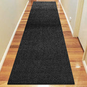 https://www.sarayrugs.com.au/wp-content/uploads/2018/04/Sierra-6365-Black-Runner.jpg