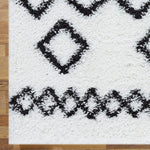 https://www.sarayrugs.com.au/wp-content/uploads/2020/02/Sorento-Shaggy-844-Cream-Corner.jpg