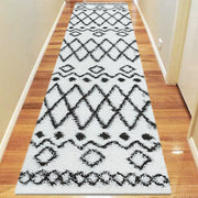 https://www.sarayrugs.com.au/wp-content/uploads/2020/02/Sorento-Shaggy-844-Cream-Runner.jpg