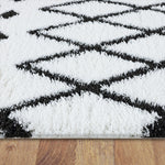 https://www.sarayrugs.com.au/wp-content/uploads/2020/02/Sorento-Shaggy-844-Cream-Thickness.jpg