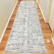 https://www.sarayrugs.com.au/wp-content/uploads/2020/02/Valley-2015-Lt-Grey-Runner.jpg